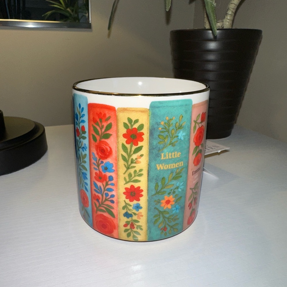 Jane Austen Literary classics Book Design coffee Mug Gold handle & rim NWT - Picture 3 of 5